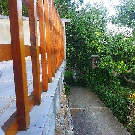 каза роза - Swiss Style Casa Rosa Villa Kyustendil