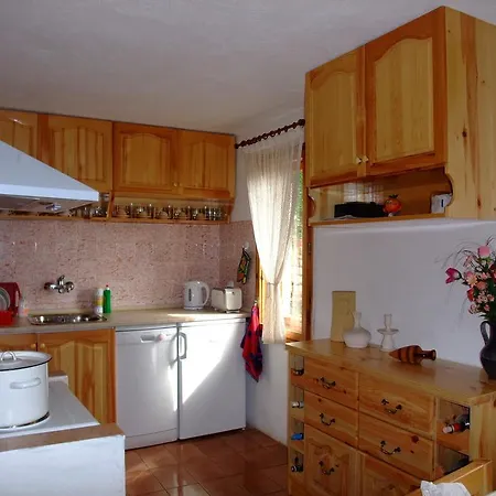 каза роза - Swiss Style Casa Rosa Kyustendil