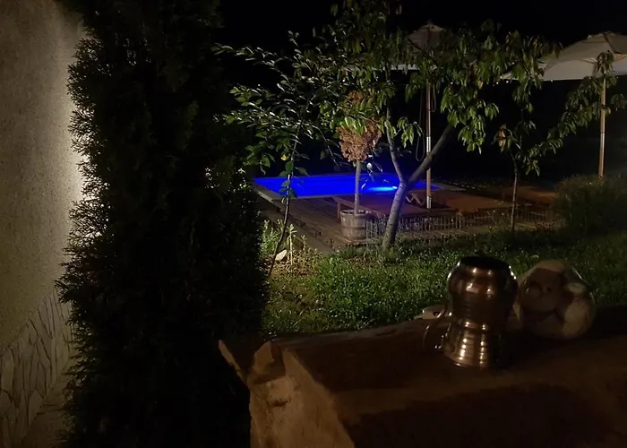 каза роза - Swiss Style Casa Rosa Villa *